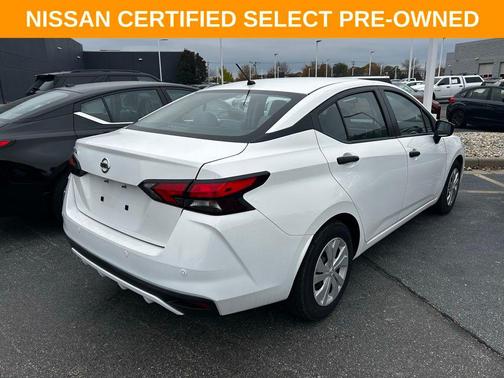 2020 Nissan Versa 1.6 S