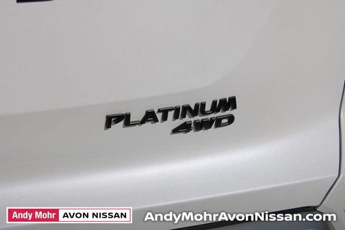 2025 Nissan Pathfinder Platinum