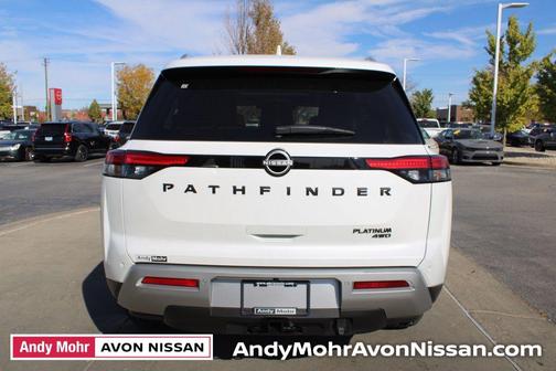 2025 Nissan Pathfinder Platinum