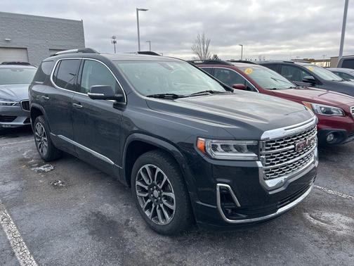 2020 GMC Acadia Denali