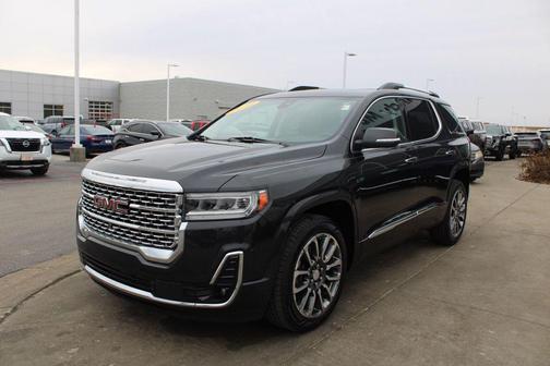 2020 GMC Acadia Denali