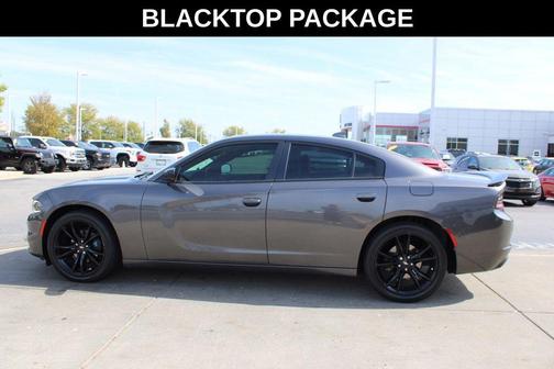 2018 Dodge Charger V6