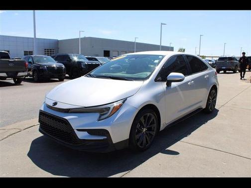 Classic Silver Metallic 2023 Toyota Corolla SE