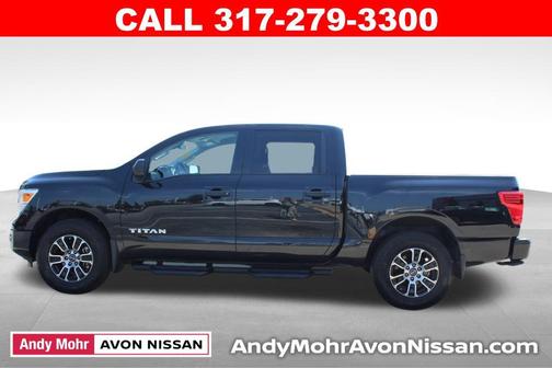 2024 Nissan Titan SV