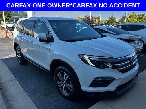 2017 Honda Pilot EX