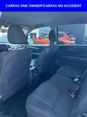 2017 Honda Pilot EX