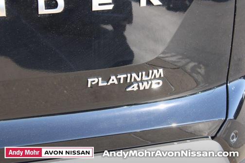 2025 Nissan Pathfinder Platinum