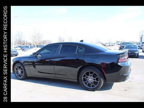 Pitch Black Clearcoat 2018 Dodge Charger GT