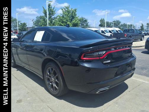 Pitch Black Clearcoat 2018 Dodge Charger GT