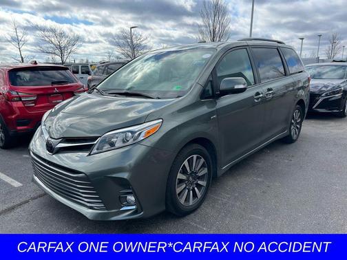 2020 Toyota Sienna Limited Premium