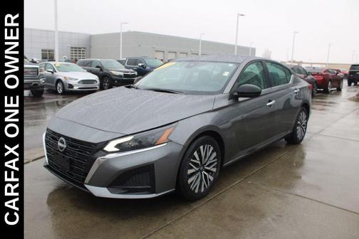 Gun Metallic 2024 Nissan Altima 2.5 SV
