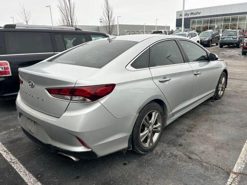 2018 Hyundai SONATA SEL