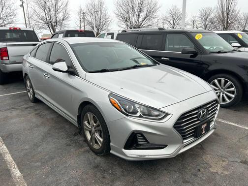2018 Hyundai SONATA SEL