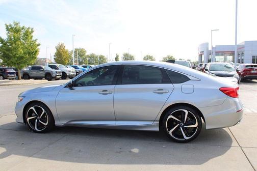 2022 Honda Accord Hybrid Base