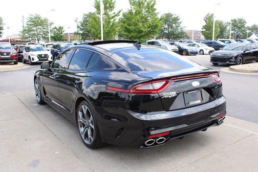 2019 Kia Stinger GT2