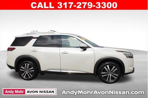 2023 Nissan Pathfinder Platinum