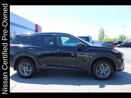 Super Black 2024 Nissan Rogue S