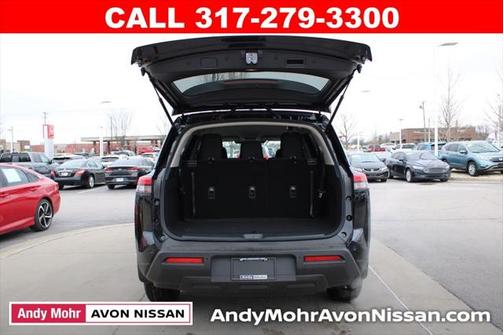 2025 Nissan Pathfinder S