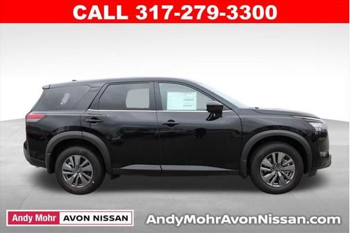 2025 Nissan Pathfinder S