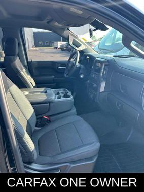 Black 2019 Chevrolet Silverado 1500 Custom