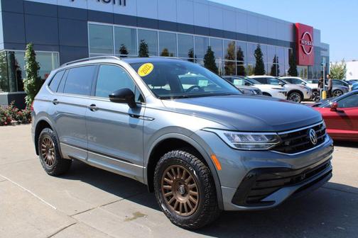 2022 Volkswagen Tiguan 2.0T SE R-Line Black 4MOTION