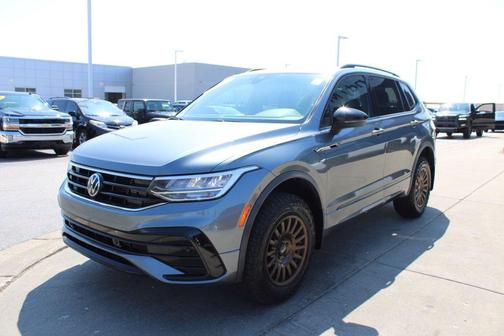 2022 Volkswagen Tiguan 2.0T SE R-Line Black 4MOTION
