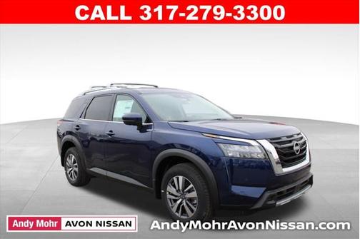 2025 Nissan Pathfinder SL