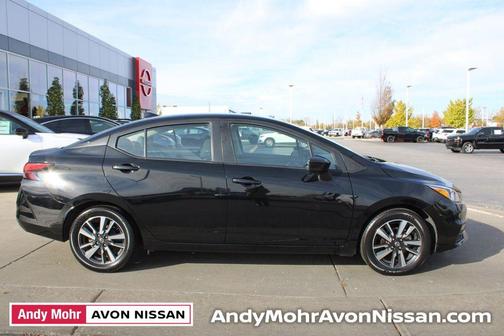 2022 Nissan Versa 1.6 SV