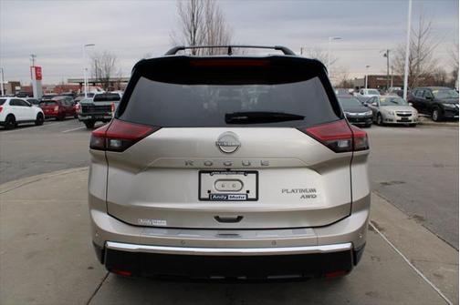 2025 Nissan Rogue Platinum