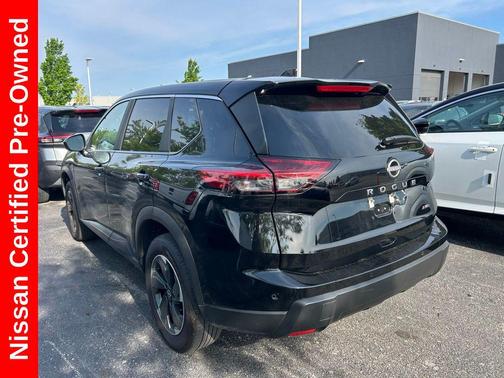 Super Black 2025 Nissan Rogue SV