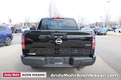 2025 Nissan Frontier S