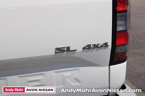 2025 Nissan Frontier SL
