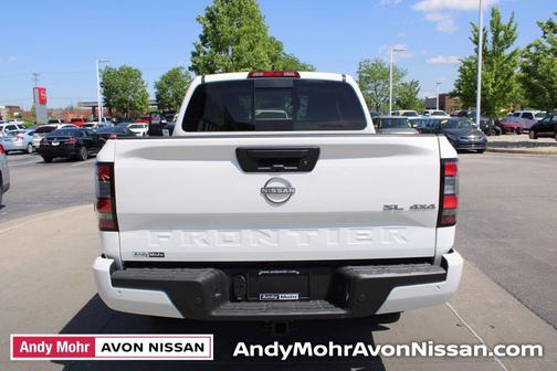 2025 Nissan Frontier SL