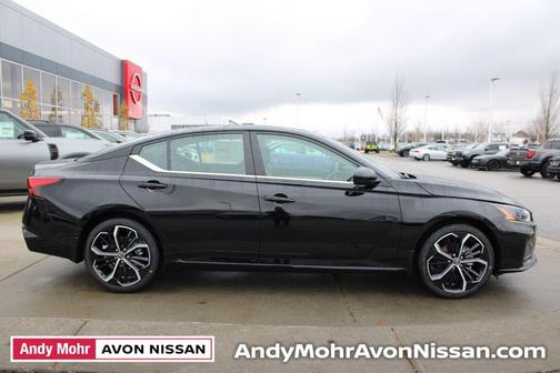 2025 Nissan Altima 2.5 SR