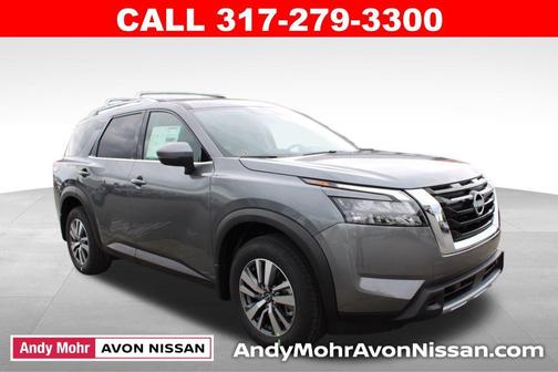 2025 Nissan Pathfinder SL