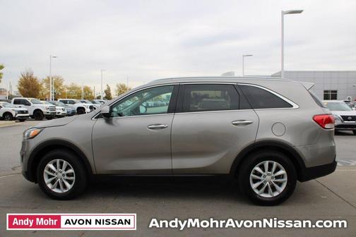 2017 Kia Sorento LX