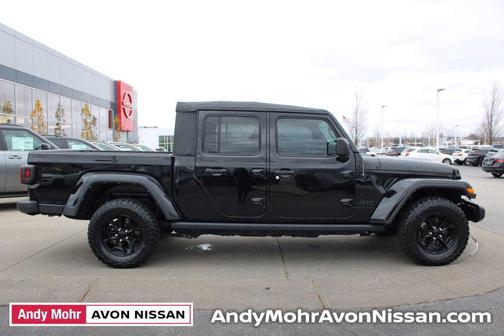 2021 Jeep Gladiator Sport