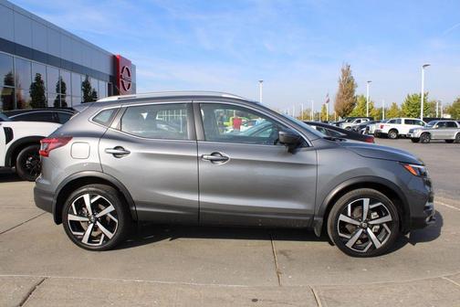 2020 Nissan Rogue Sport SL