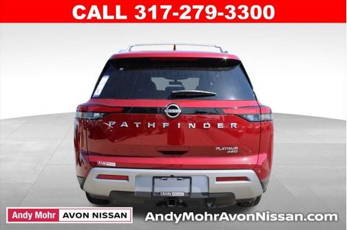 2025 Nissan Pathfinder Platinum