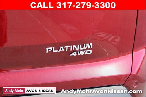 2025 Nissan Pathfinder Platinum
