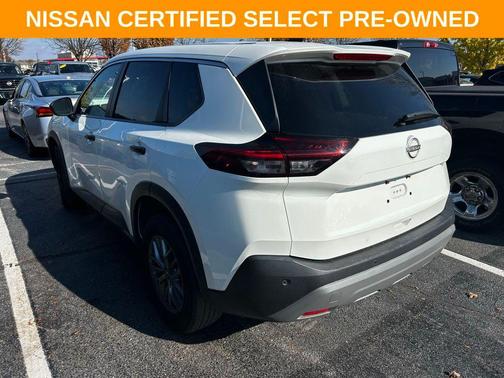 2022 Nissan Rogue S
