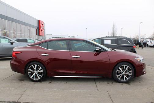 2017 Nissan Maxima 3.5 Platinum