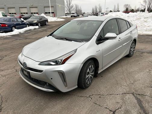 2020 Toyota Prius LE
