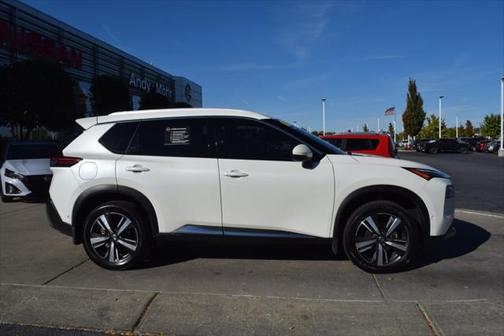 2021 Nissan Rogue Platinum