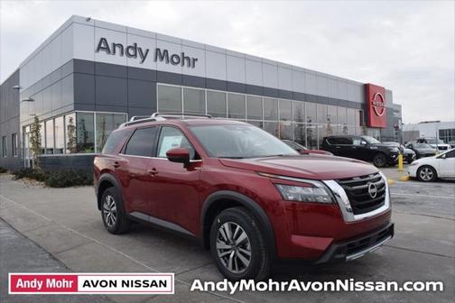 2025 Nissan Pathfinder SL