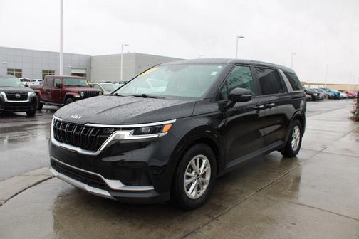 2022 Kia Carnival LXS