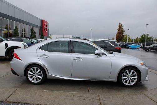 2016 Lexus IS 200t Base