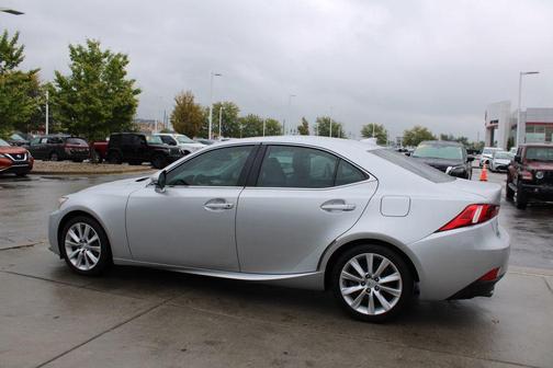 2016 Lexus IS 200t Base