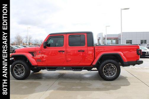 Firecracker Red Clearcoat 2021 Jeep Gladiator Sport