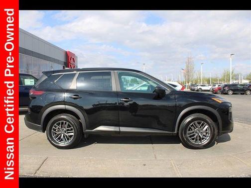 Super Black 2024 Nissan Rogue S